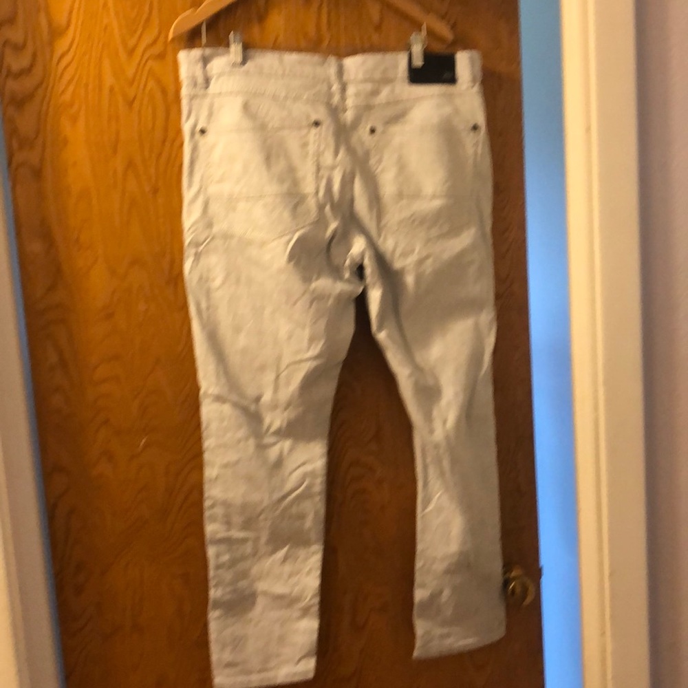 Jeans - Picture 2 of 2